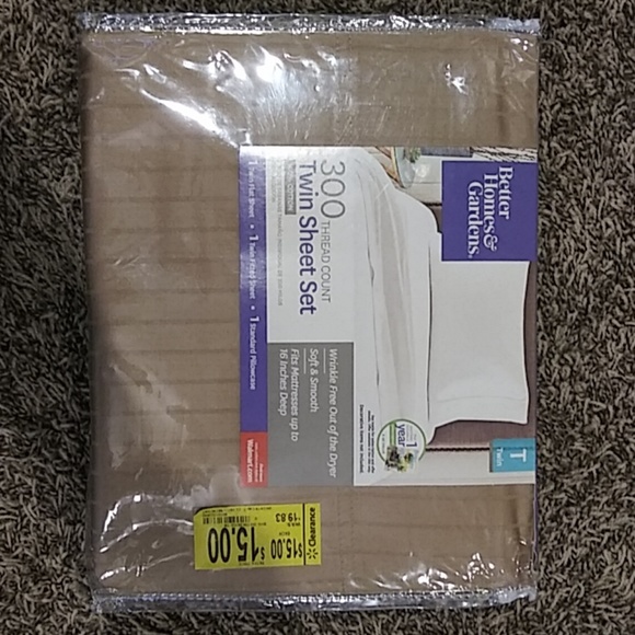 Sheets - Picture 1 of 1